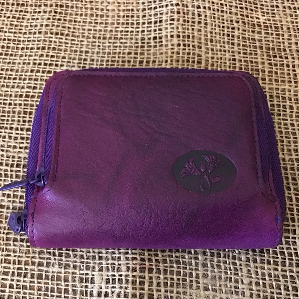 Buxton Top Grain Cowhide Multi Compartment Wallet